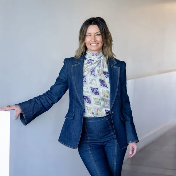 Photo of Stephanie Nash